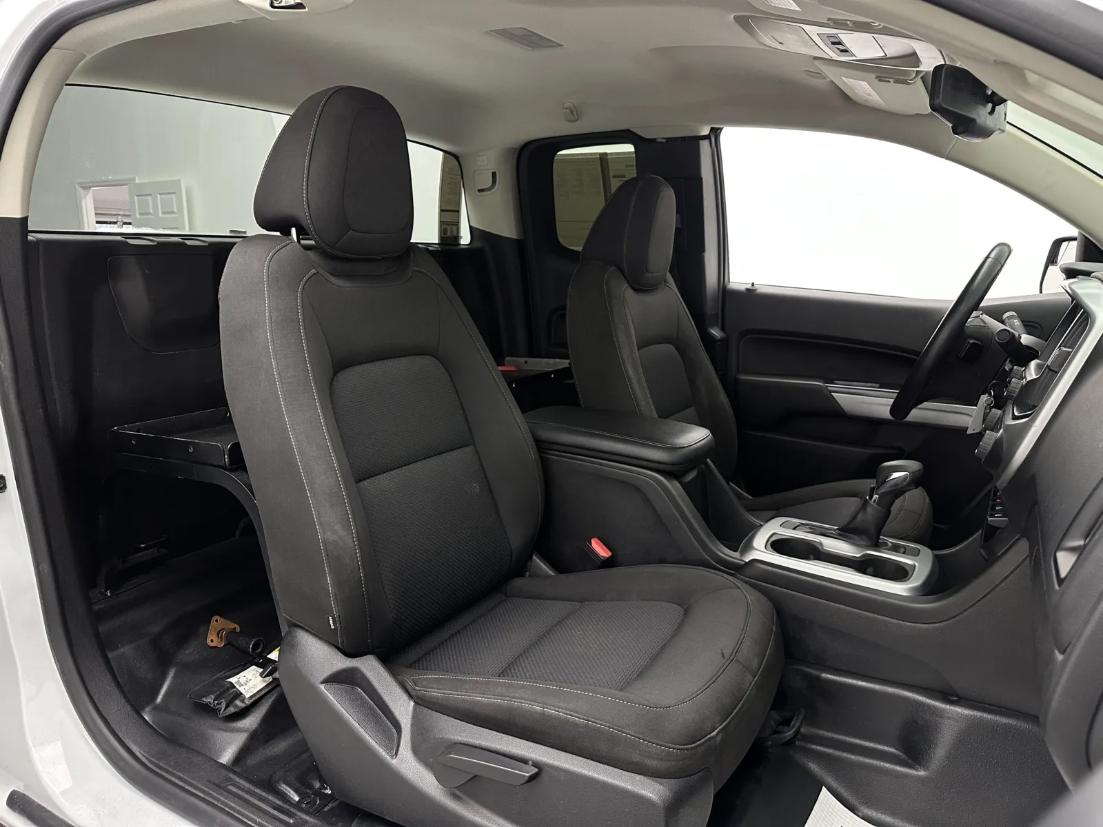 Chevrolet Colorado photo 32