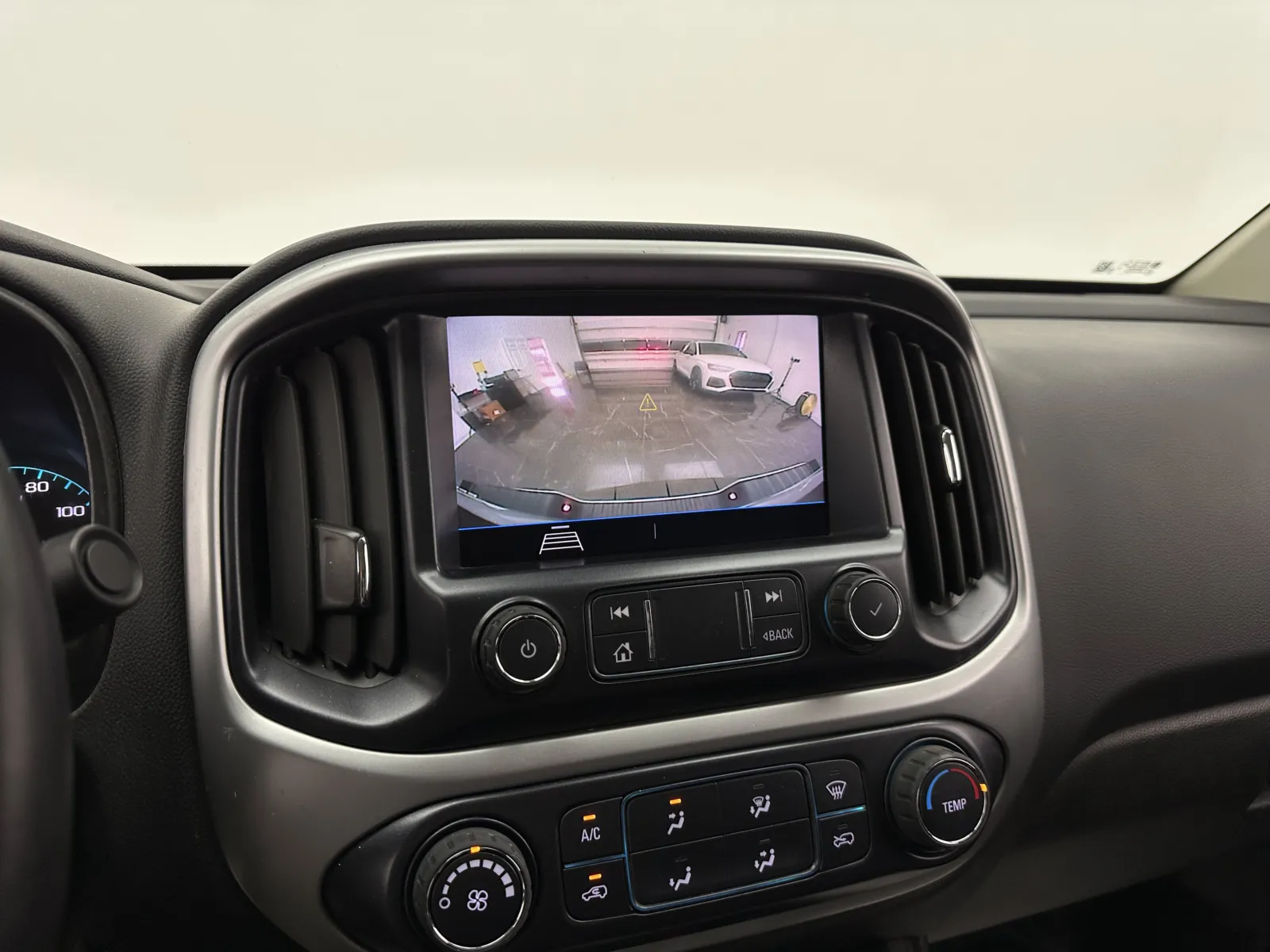 Chevrolet Colorado photo 20