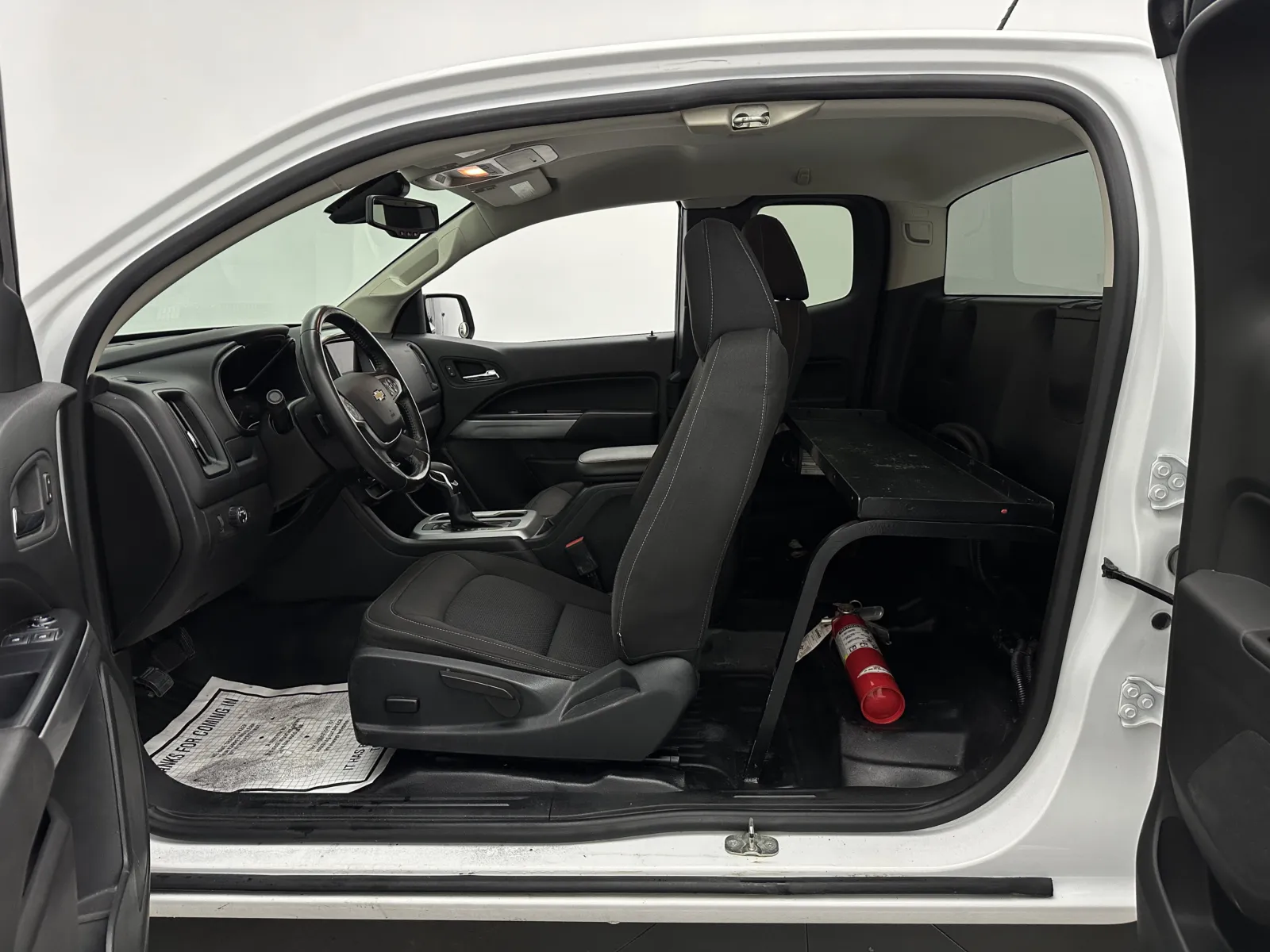 Chevrolet Colorado photo 14
