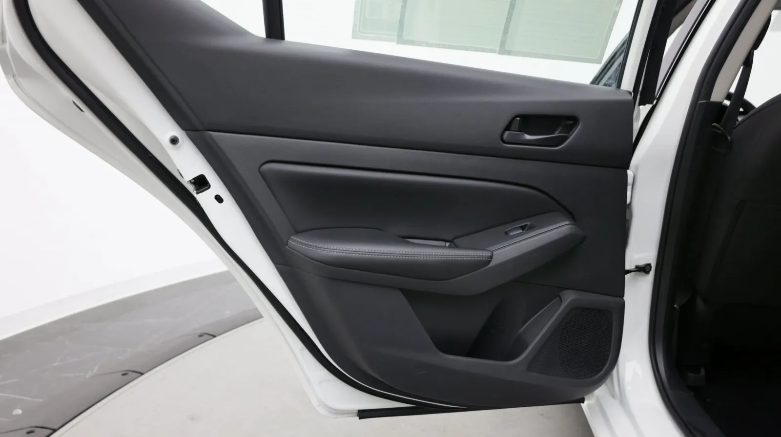 Nissan Altima photo 24