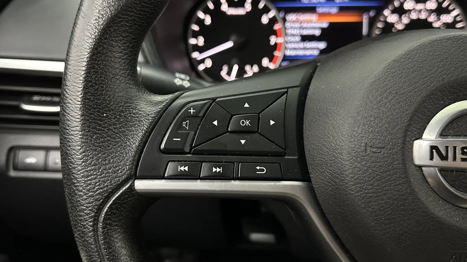 Nissan Altima photo 22