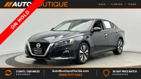 Blue 2022 Nissan Altima 2.5 SV for sale in Jacksonville, FL