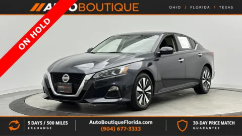 Blue 2022 Nissan Altima 2.5 SV for sale in Jacksonville, FL
