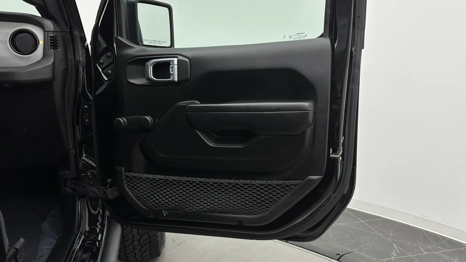Jeep Wrangler photo 28
