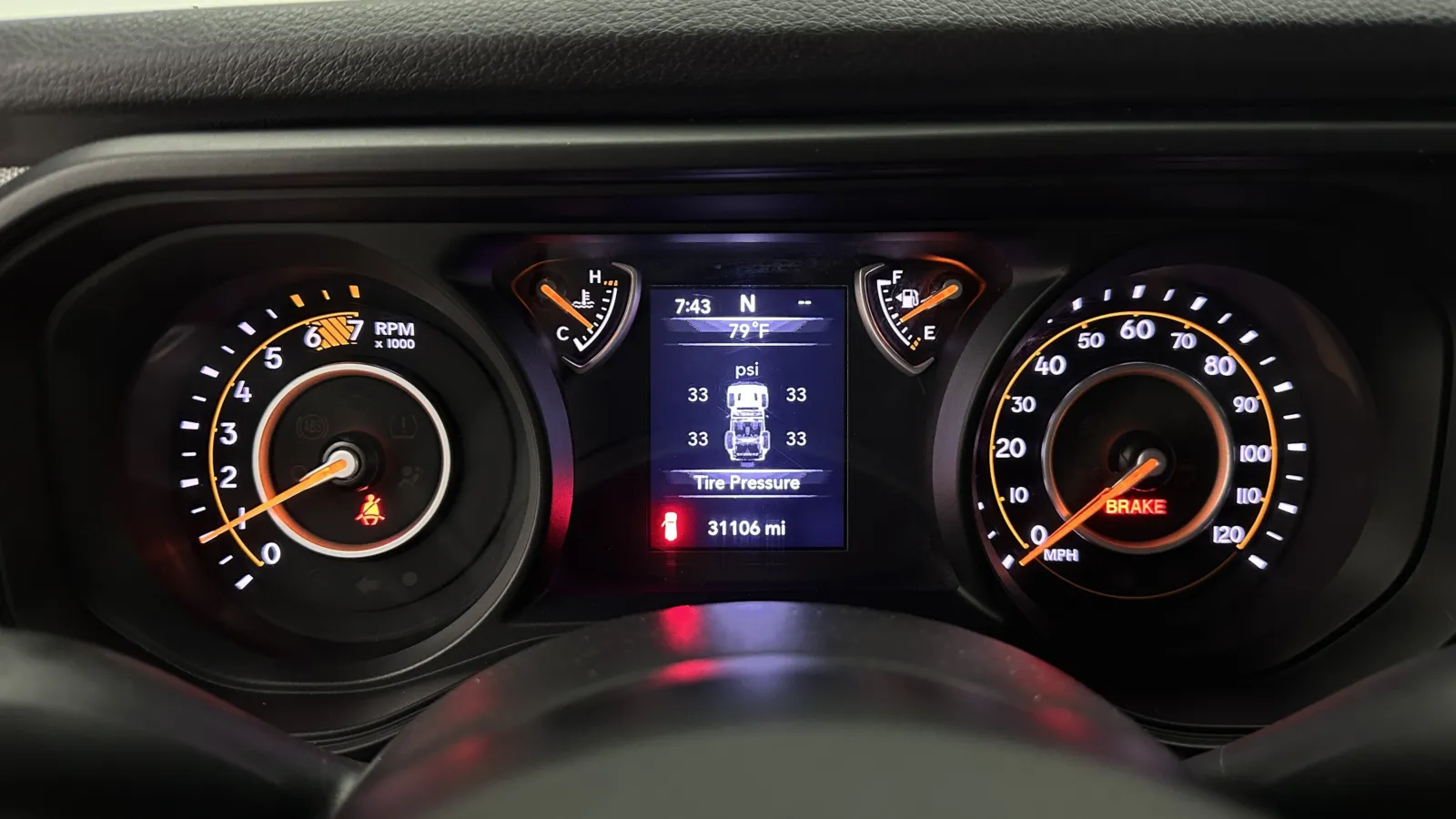 Jeep Wrangler photo 22