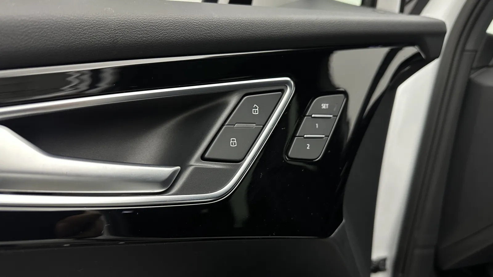 Audi e-tron Sportback photo 13