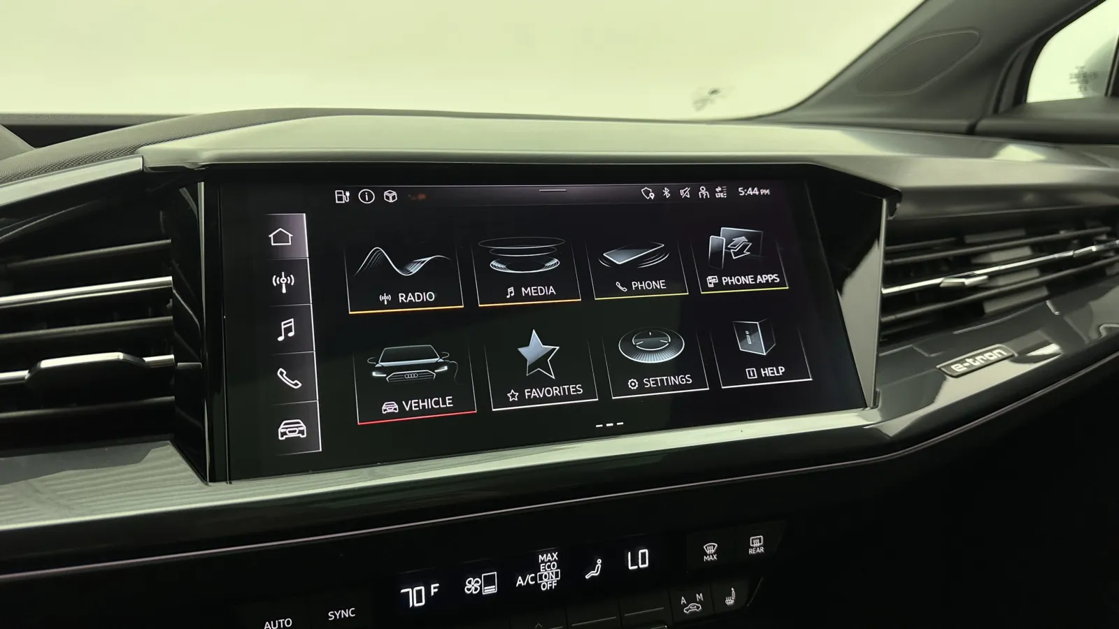 Audi e-tron Sportback photo 17