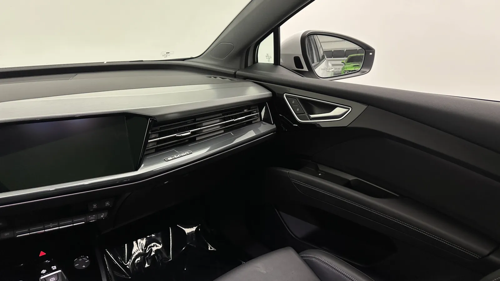 Audi e-tron Sportback photo 30