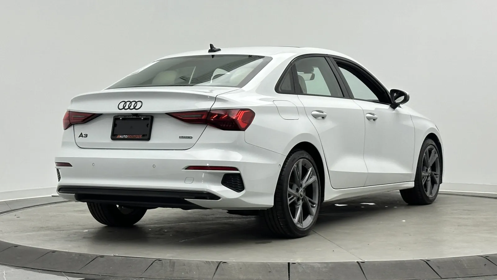 Audi A3 photo 8