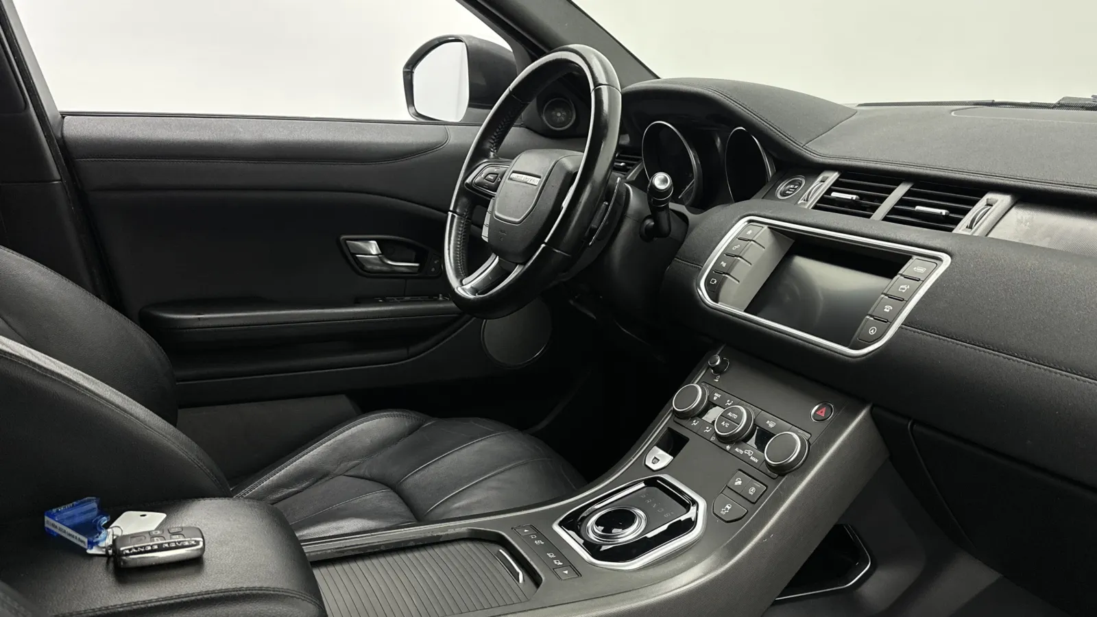 Land Rover Range Rover Evoque photo 31