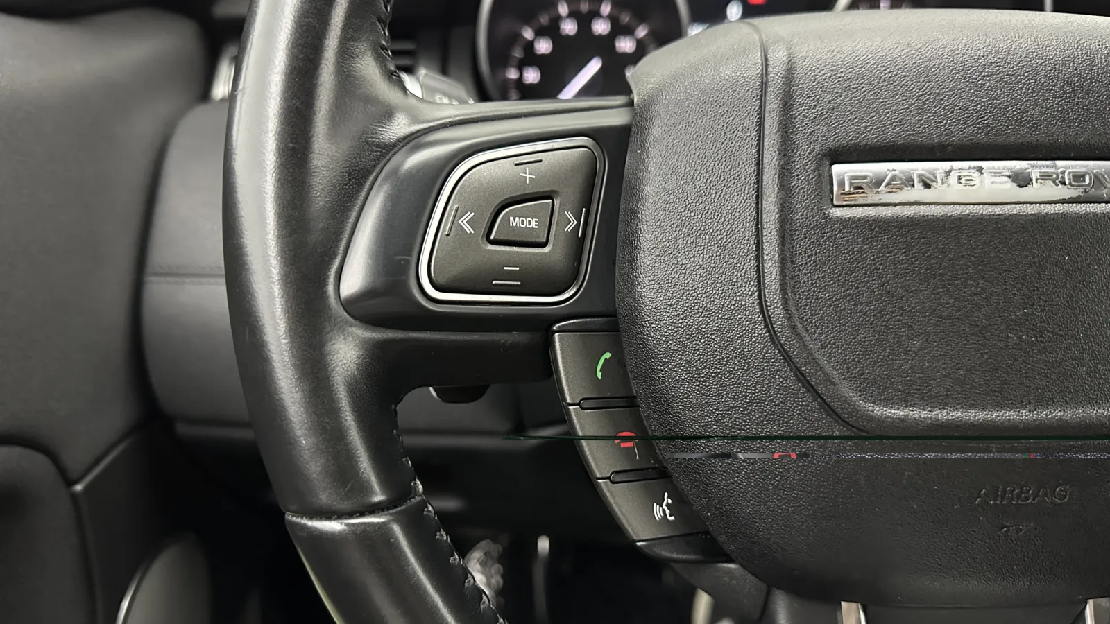 Land Rover Range Rover Evoque photo 18
