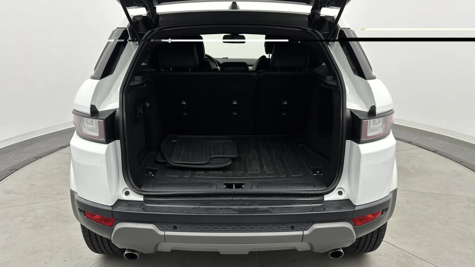 Land Rover Range Rover Evoque photo 23