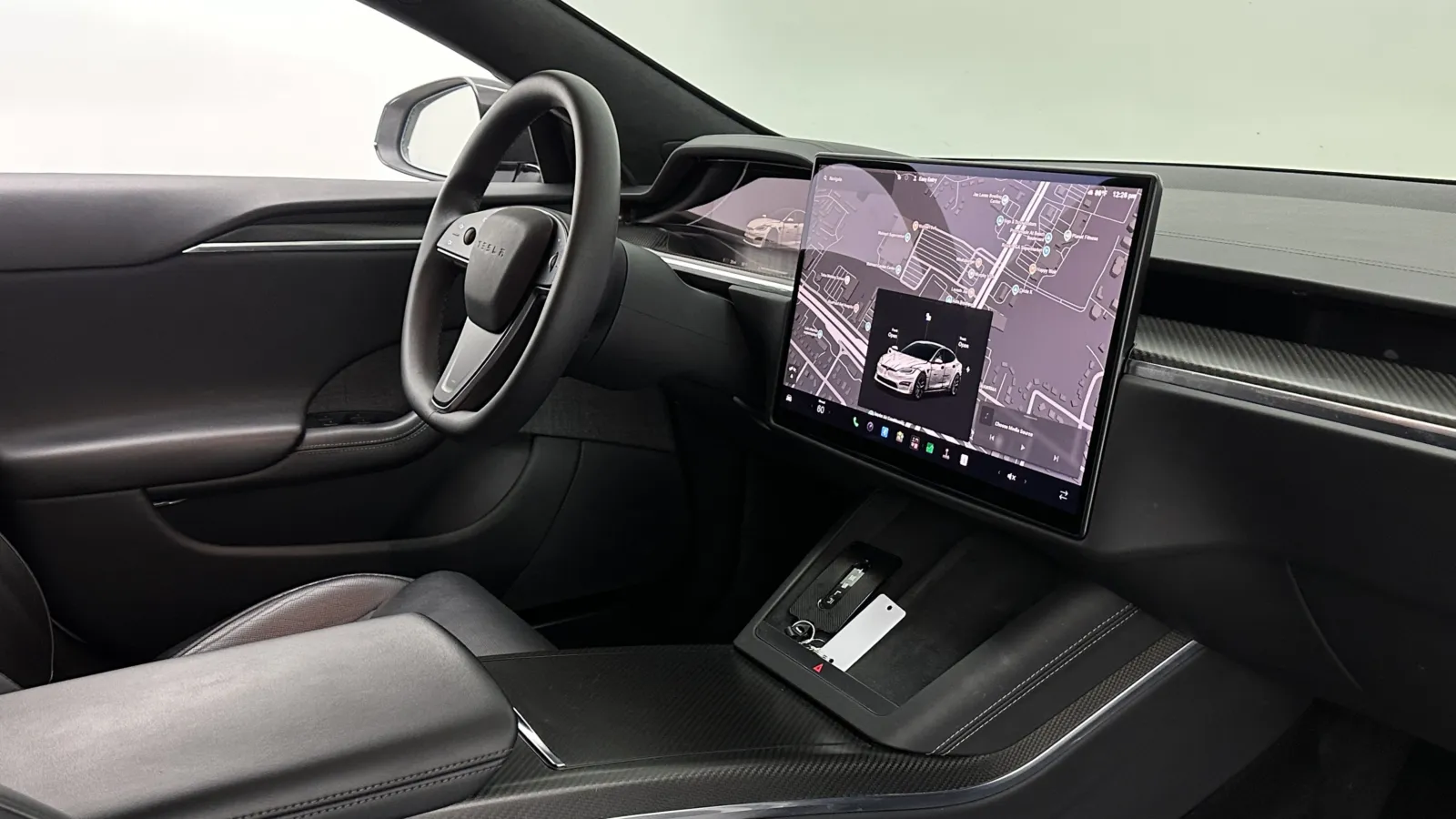 Tesla Model S photo 42