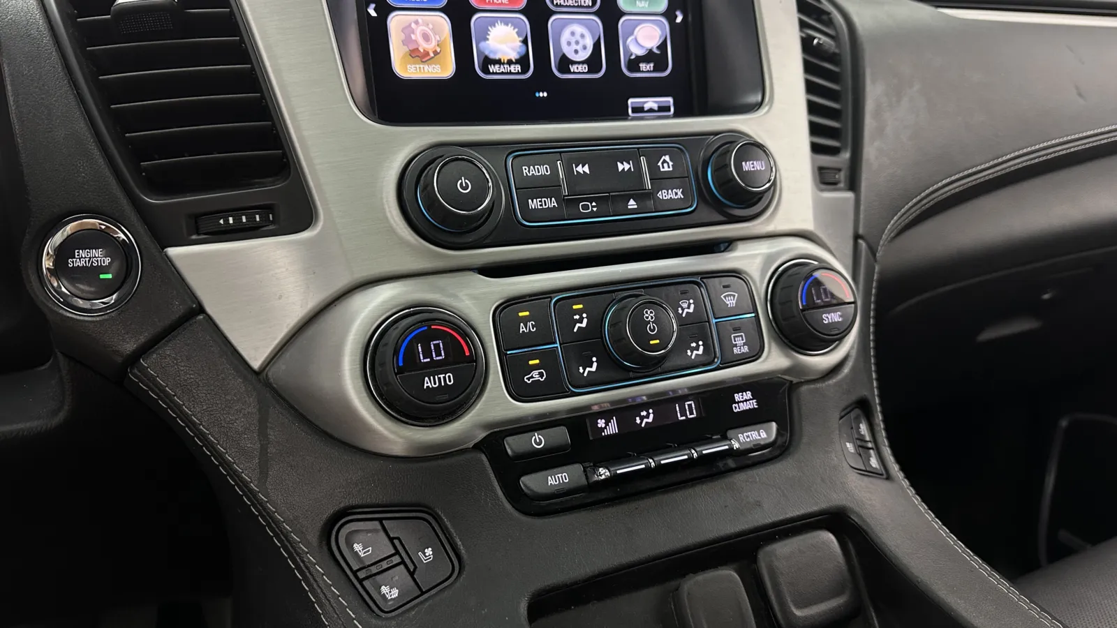 GMC Yukon photo 18