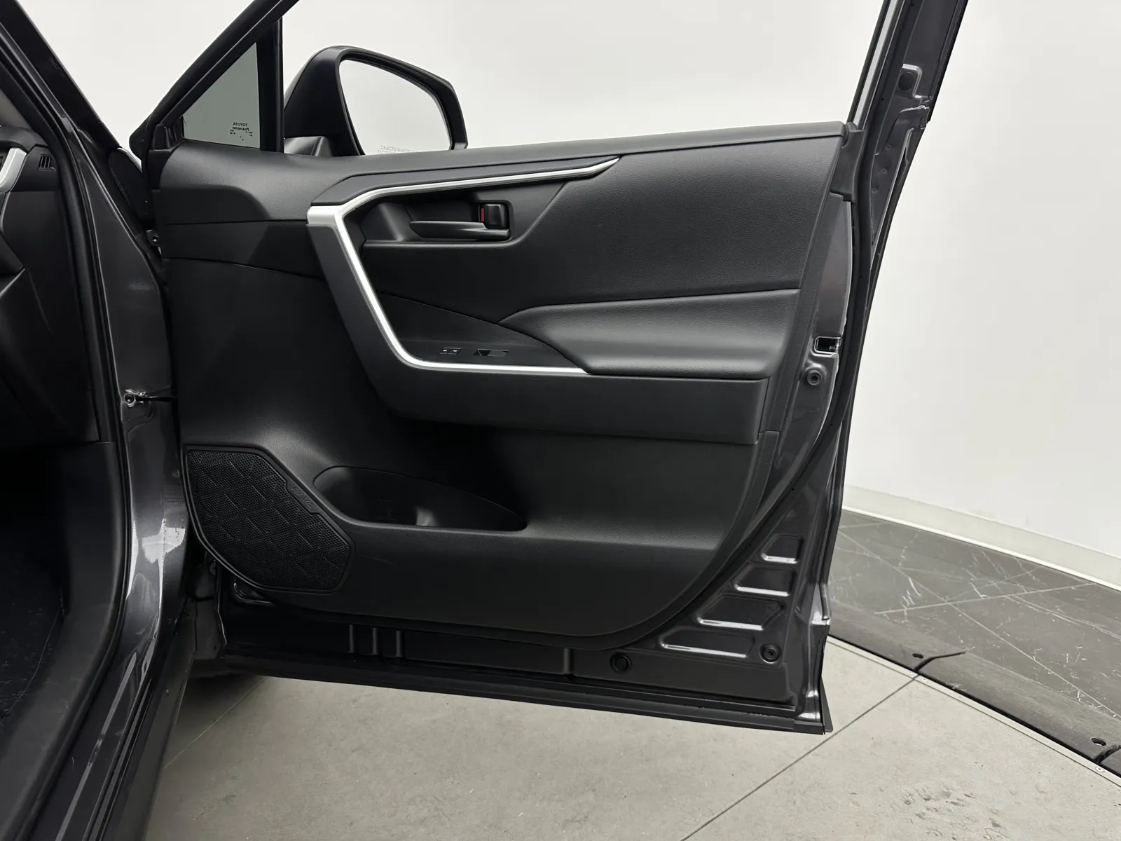 Toyota RAV4 photo 31