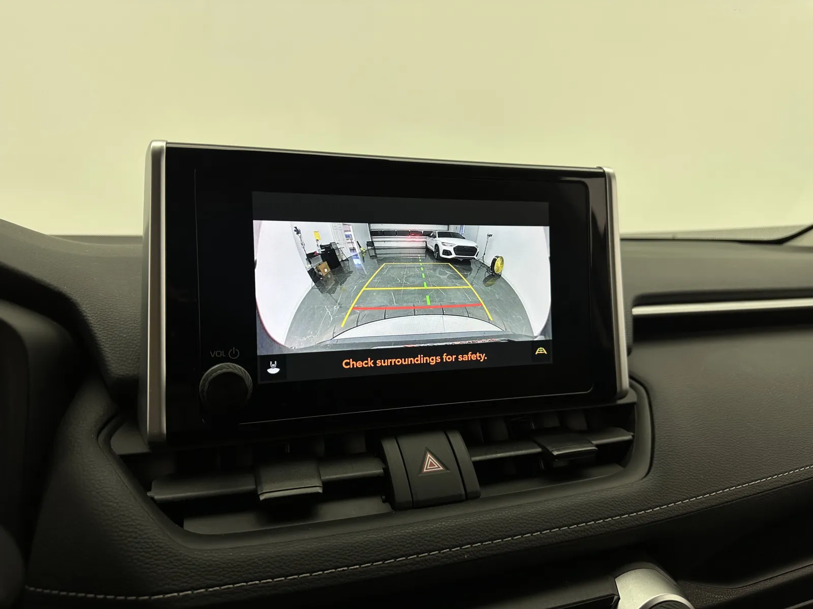 Toyota RAV4 photo 16