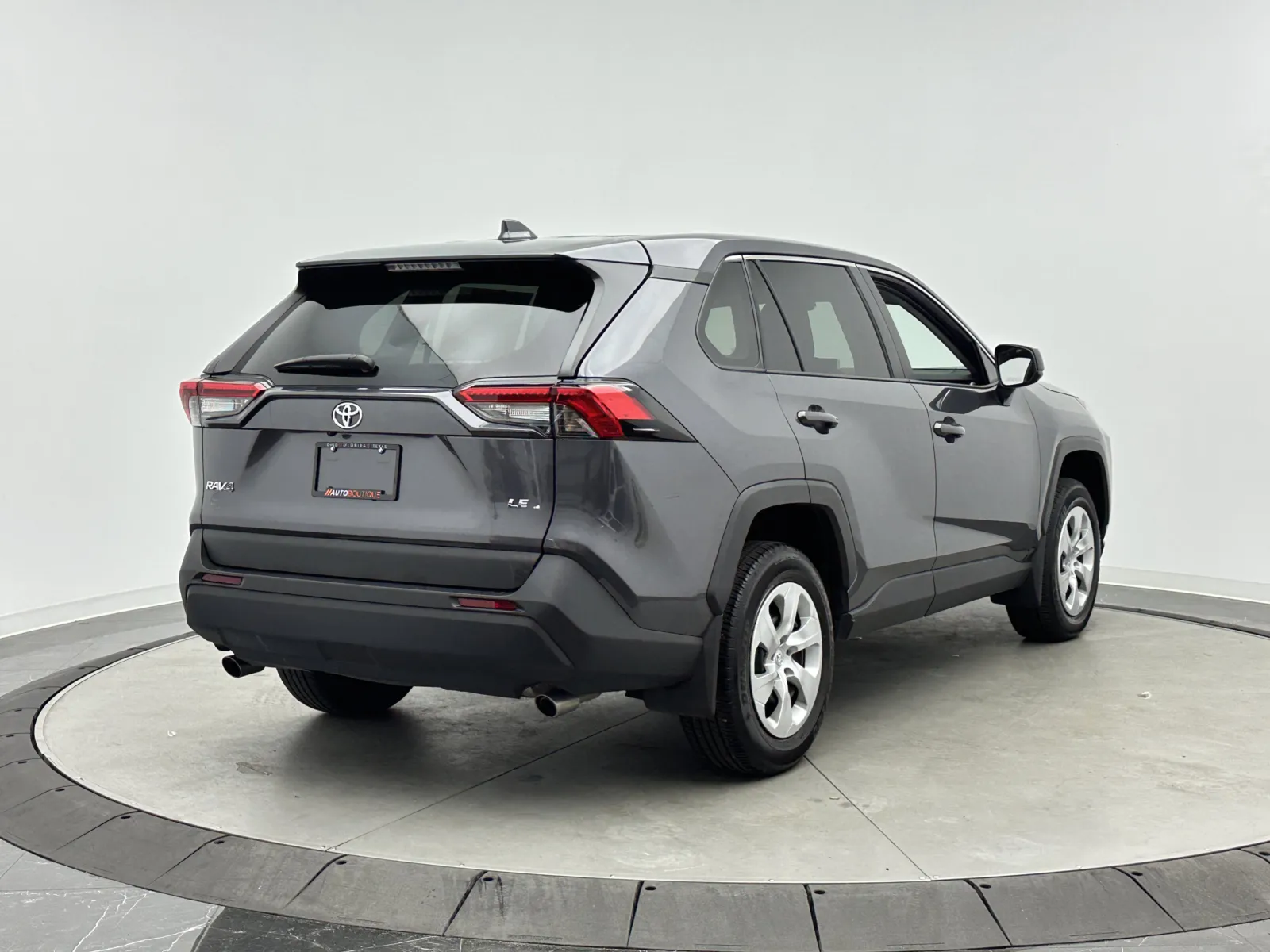 Toyota RAV4 photo 7