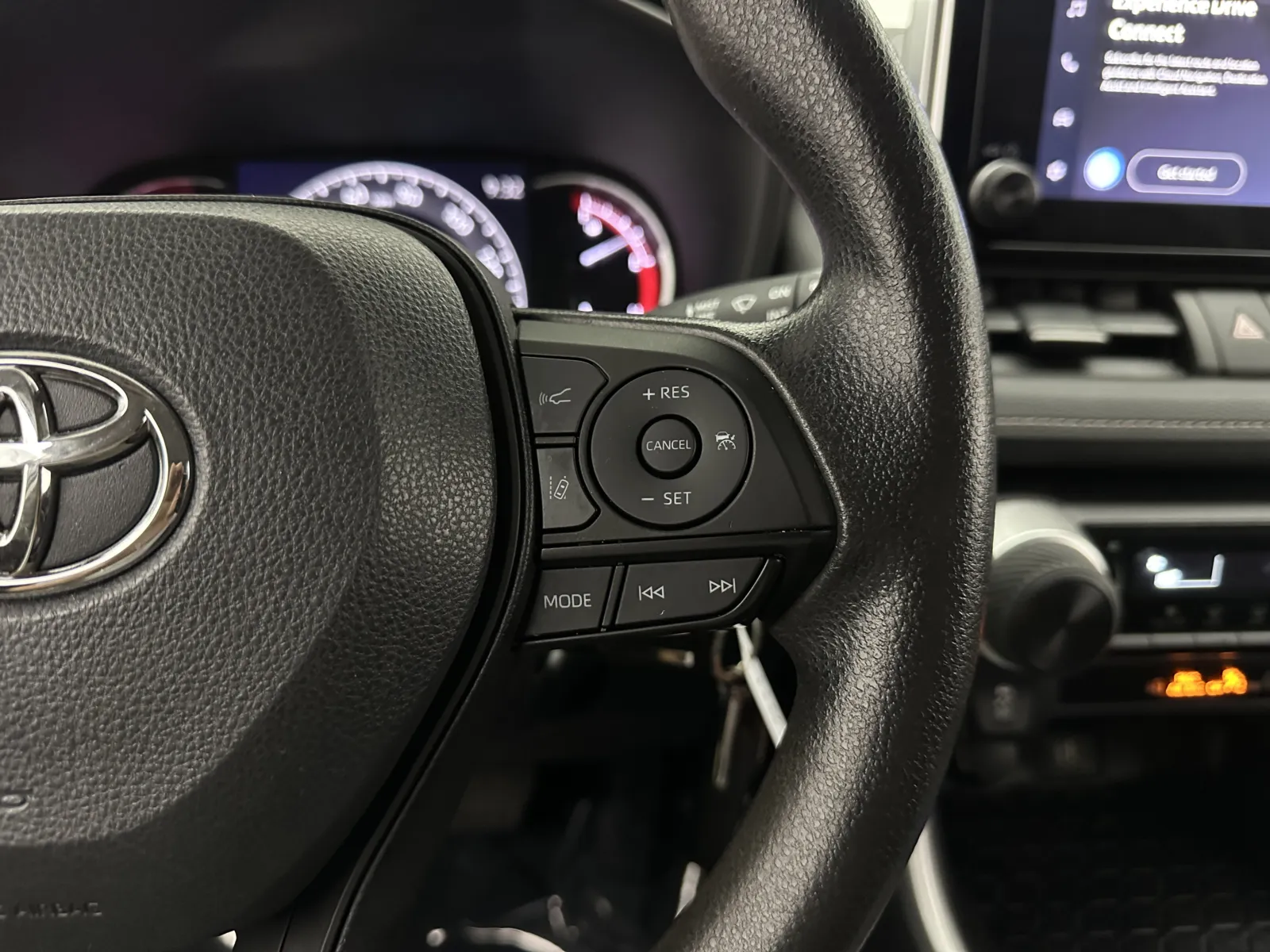 Toyota RAV4 photo 19