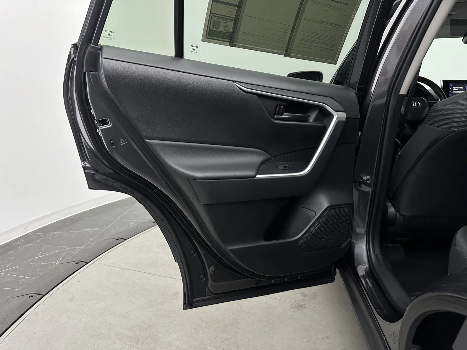 Toyota RAV4 photo 22