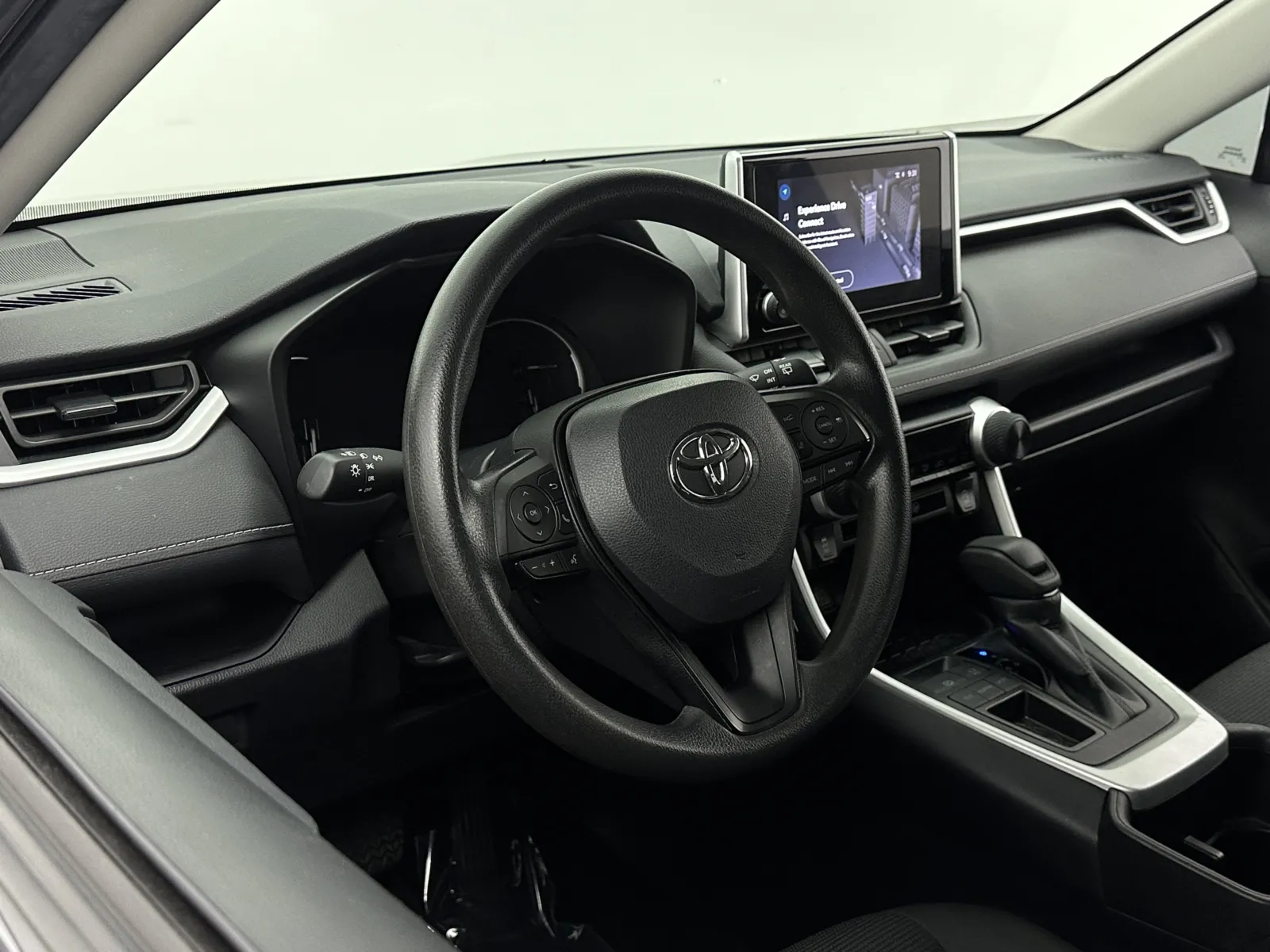 Toyota RAV4 photo 8
