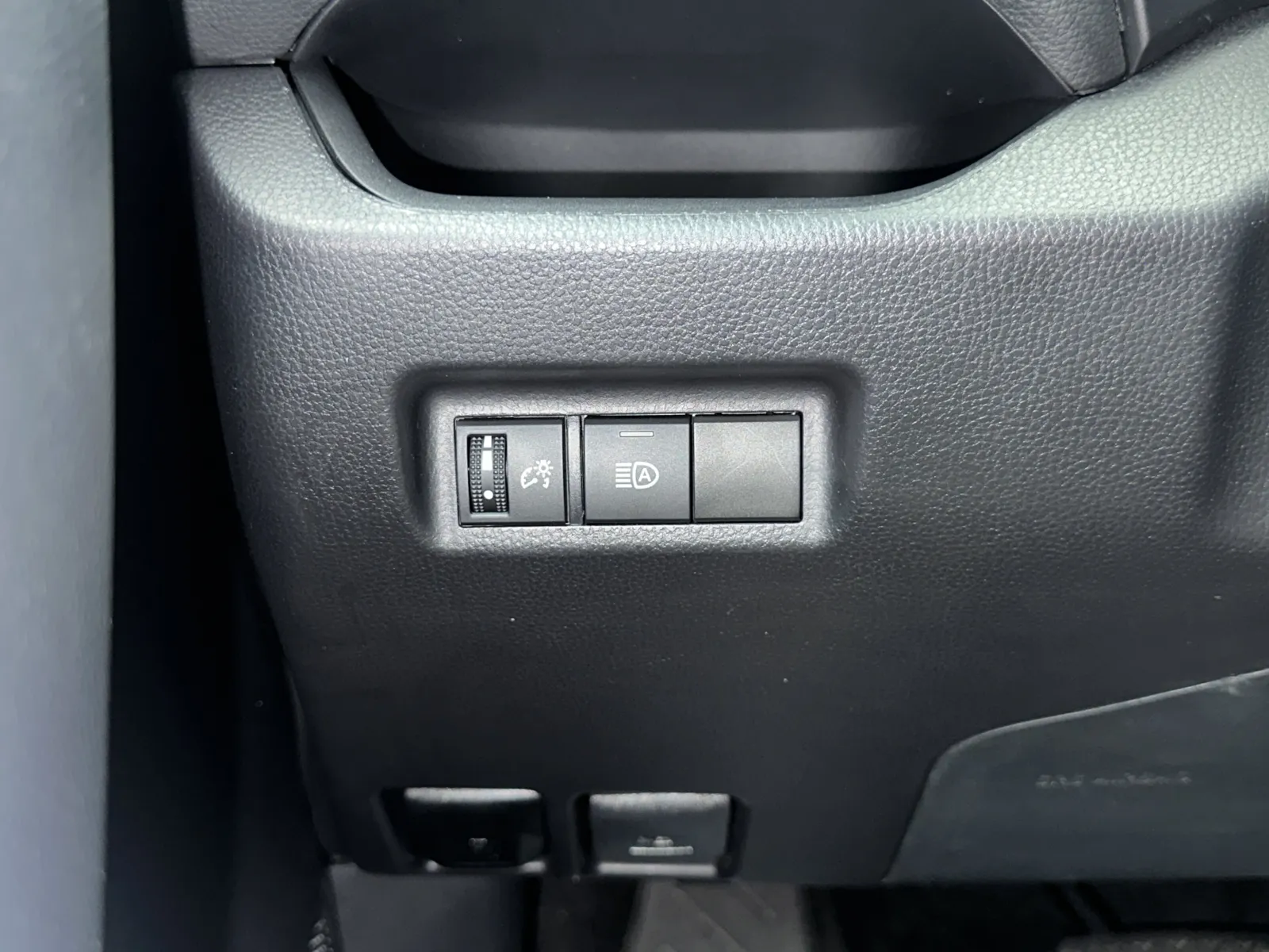 Toyota RAV4 photo 20