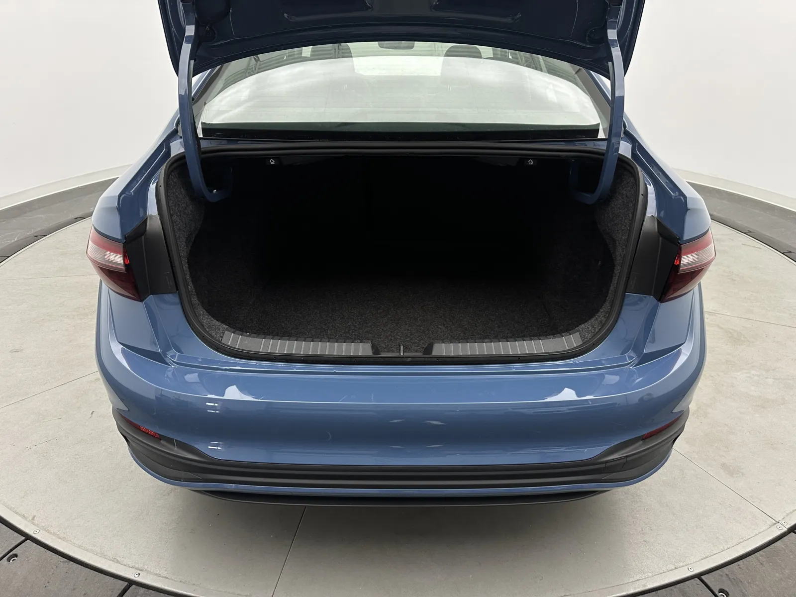 Volkswagen Jetta photo 32