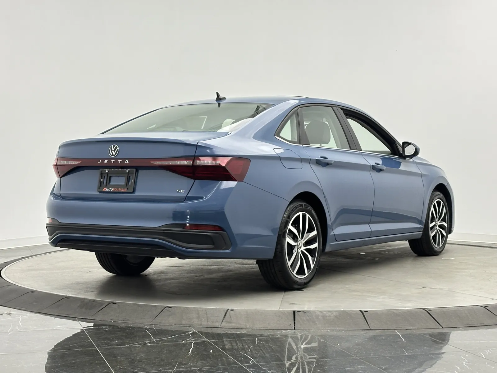 Volkswagen Jetta photo 7