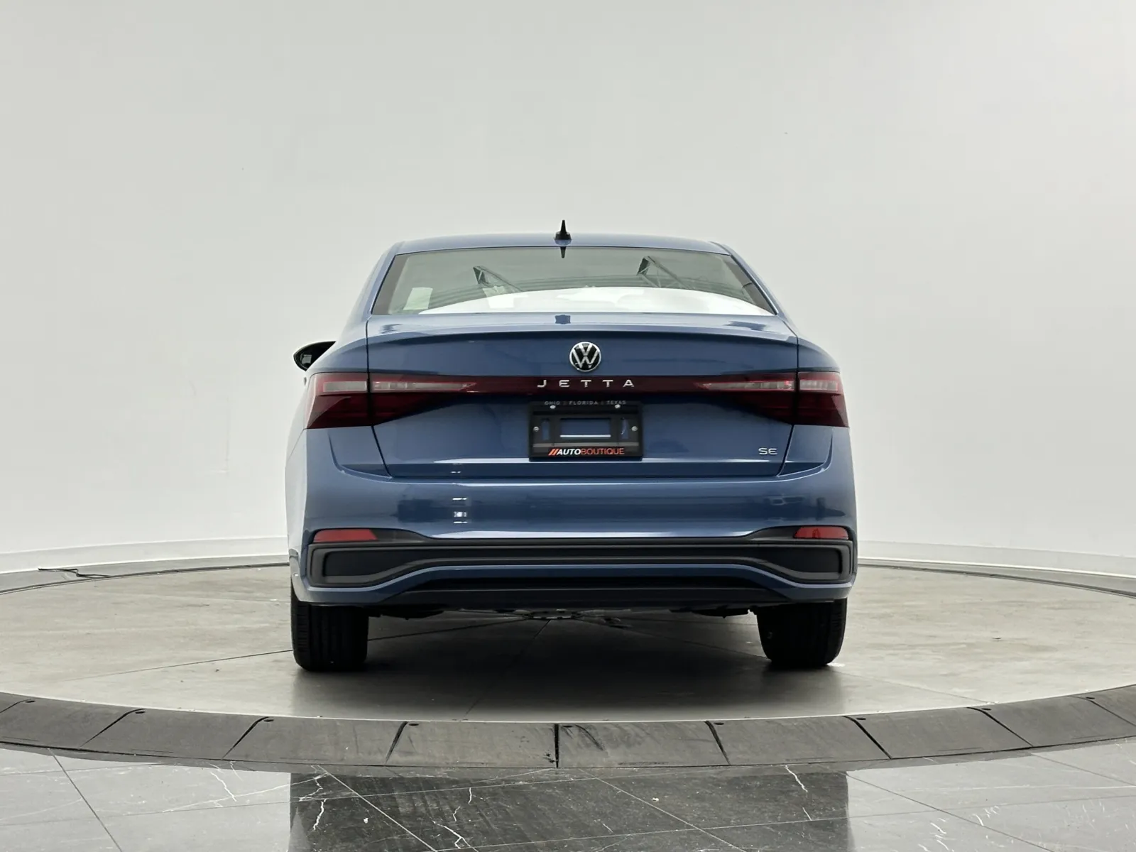 Volkswagen Jetta photo 6