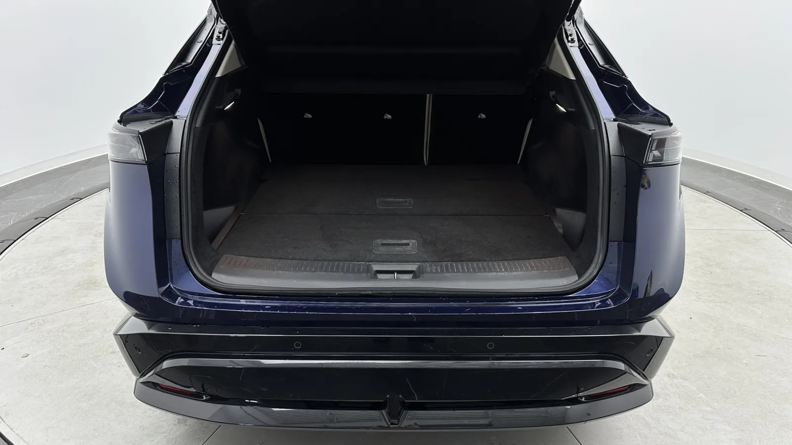 Nissan Ariya photo 32