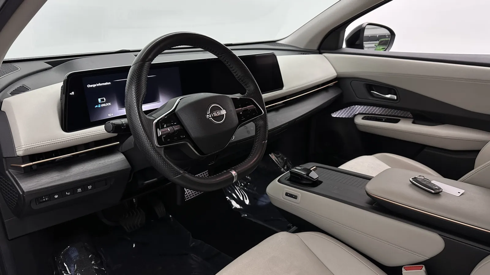 Nissan Ariya photo 12