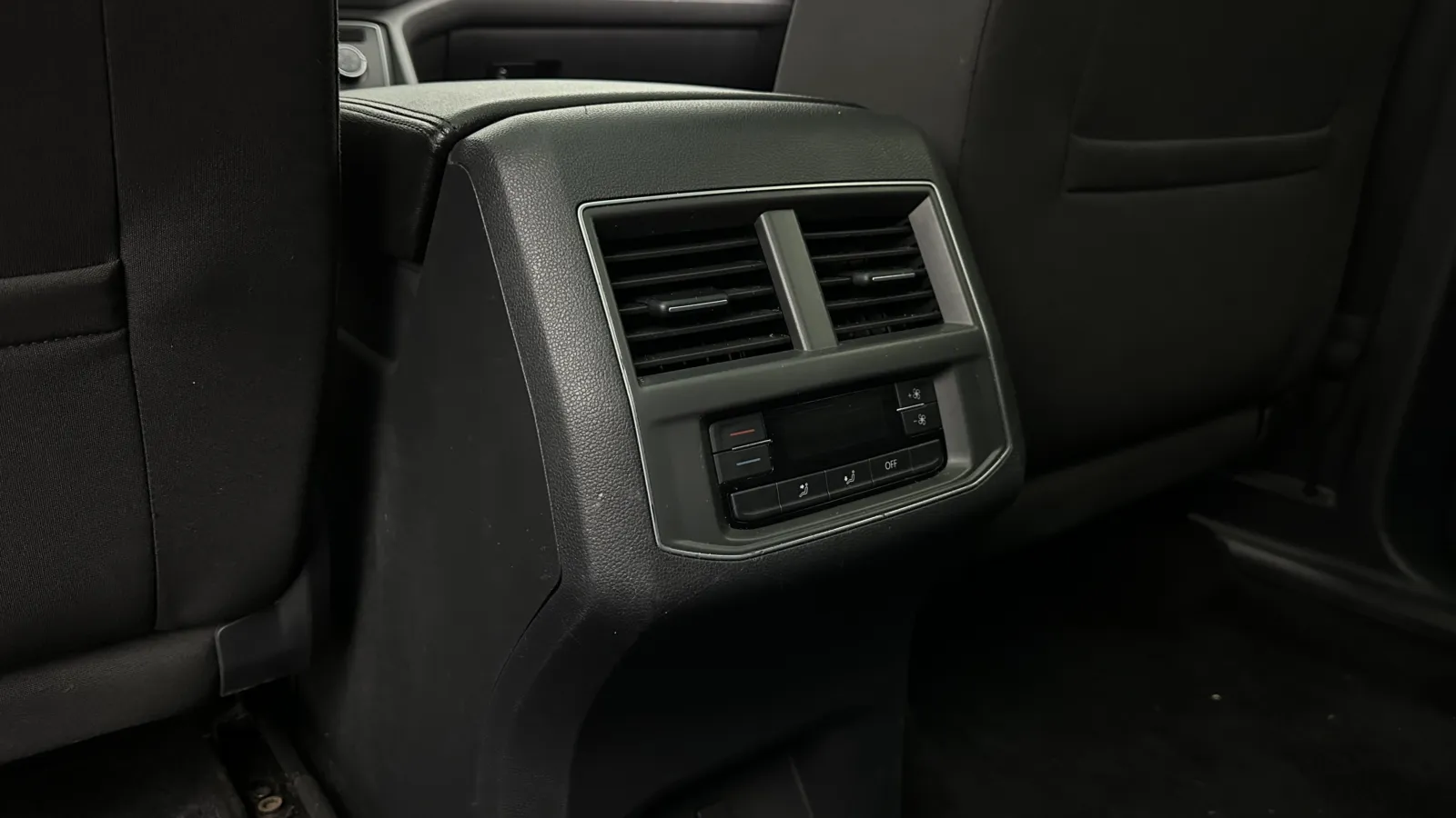 Volkswagen Atlas photo 24