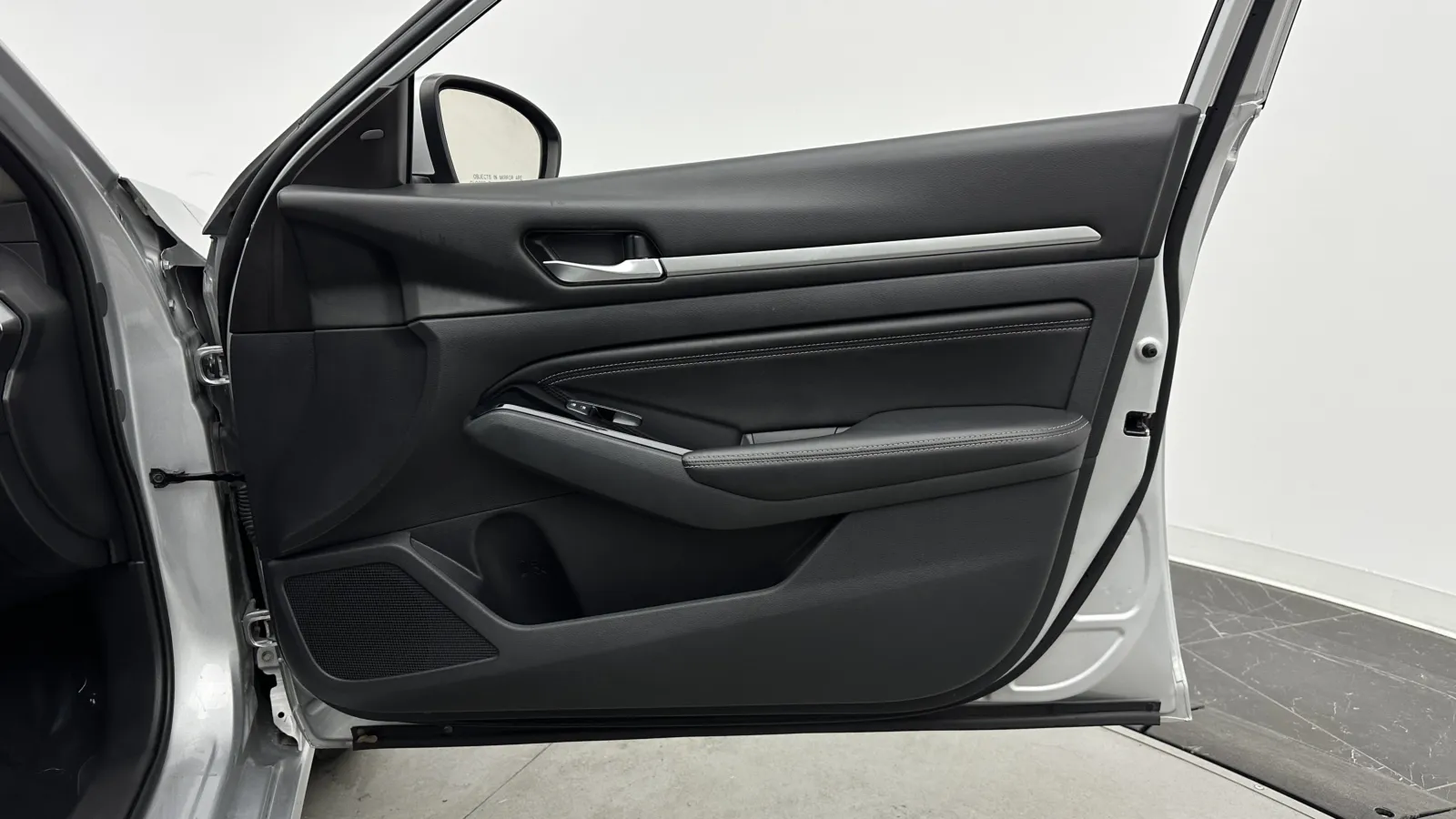 Nissan Altima photo 35