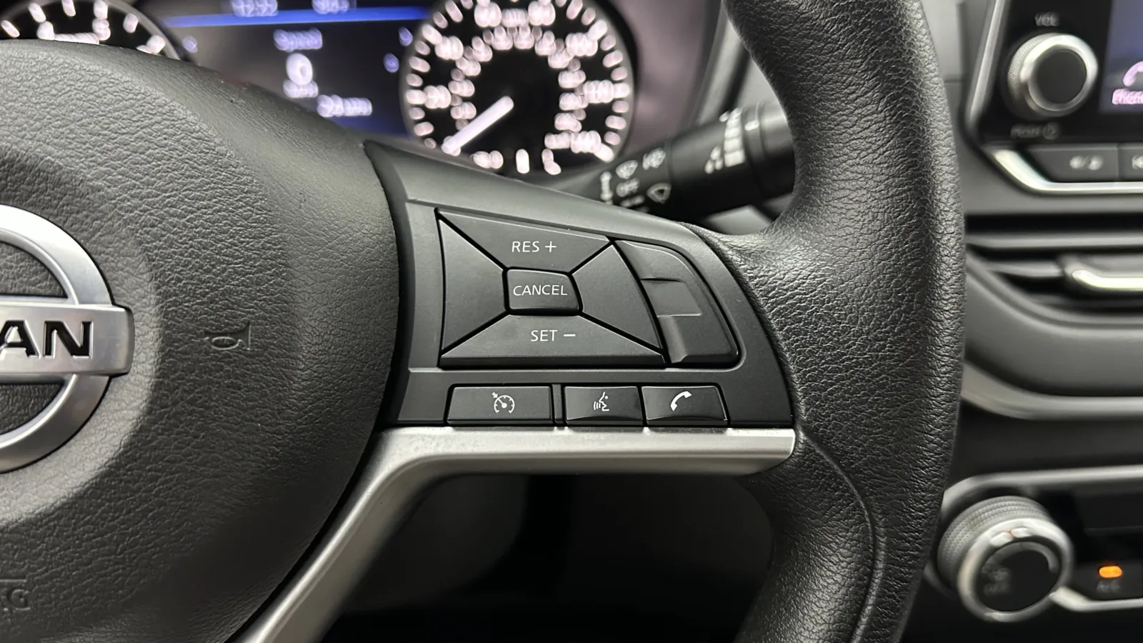 Nissan Altima photo 24