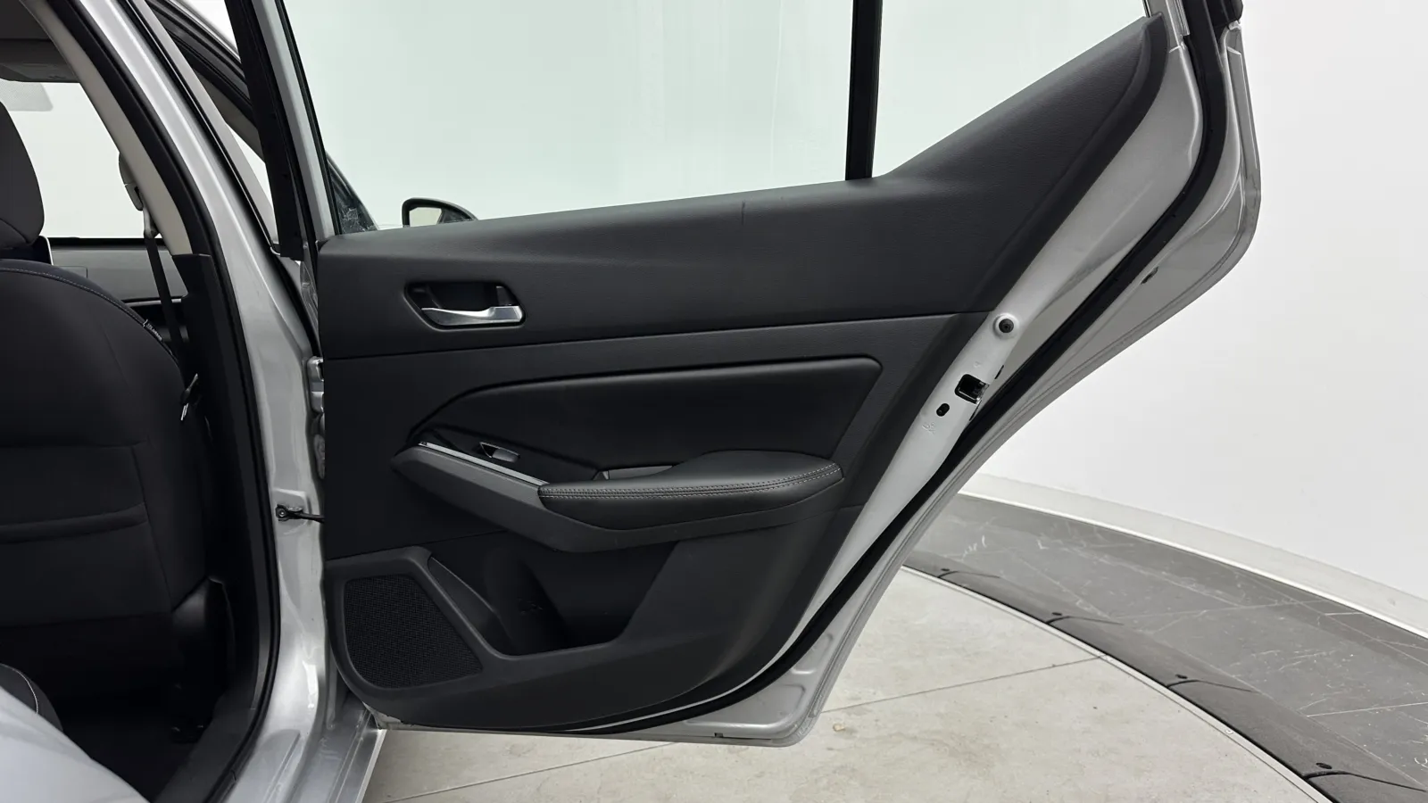 Nissan Altima photo 33