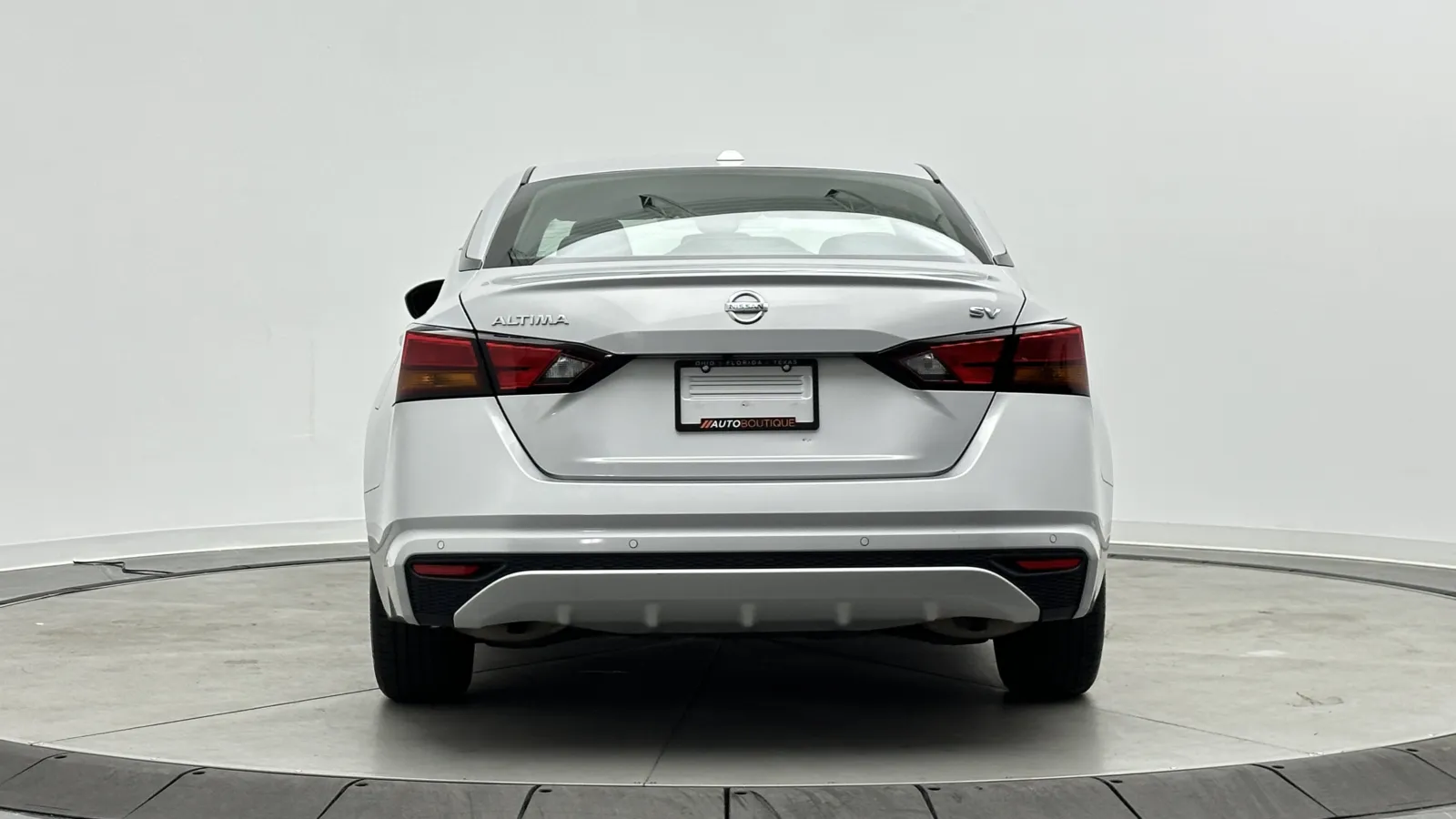Nissan Altima photo 6