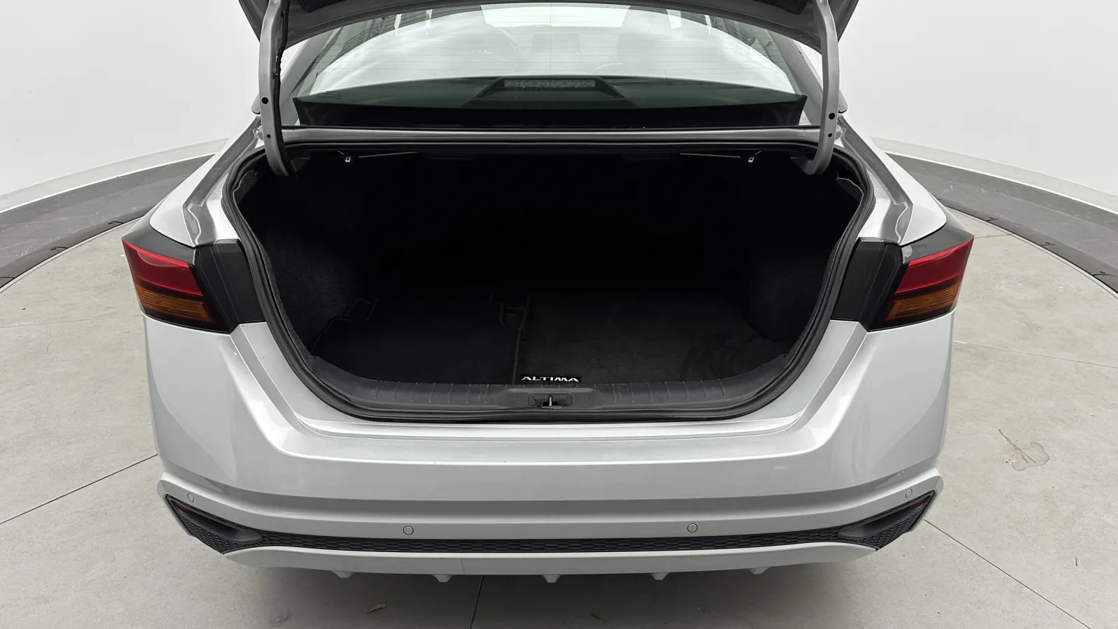Nissan Altima photo 31