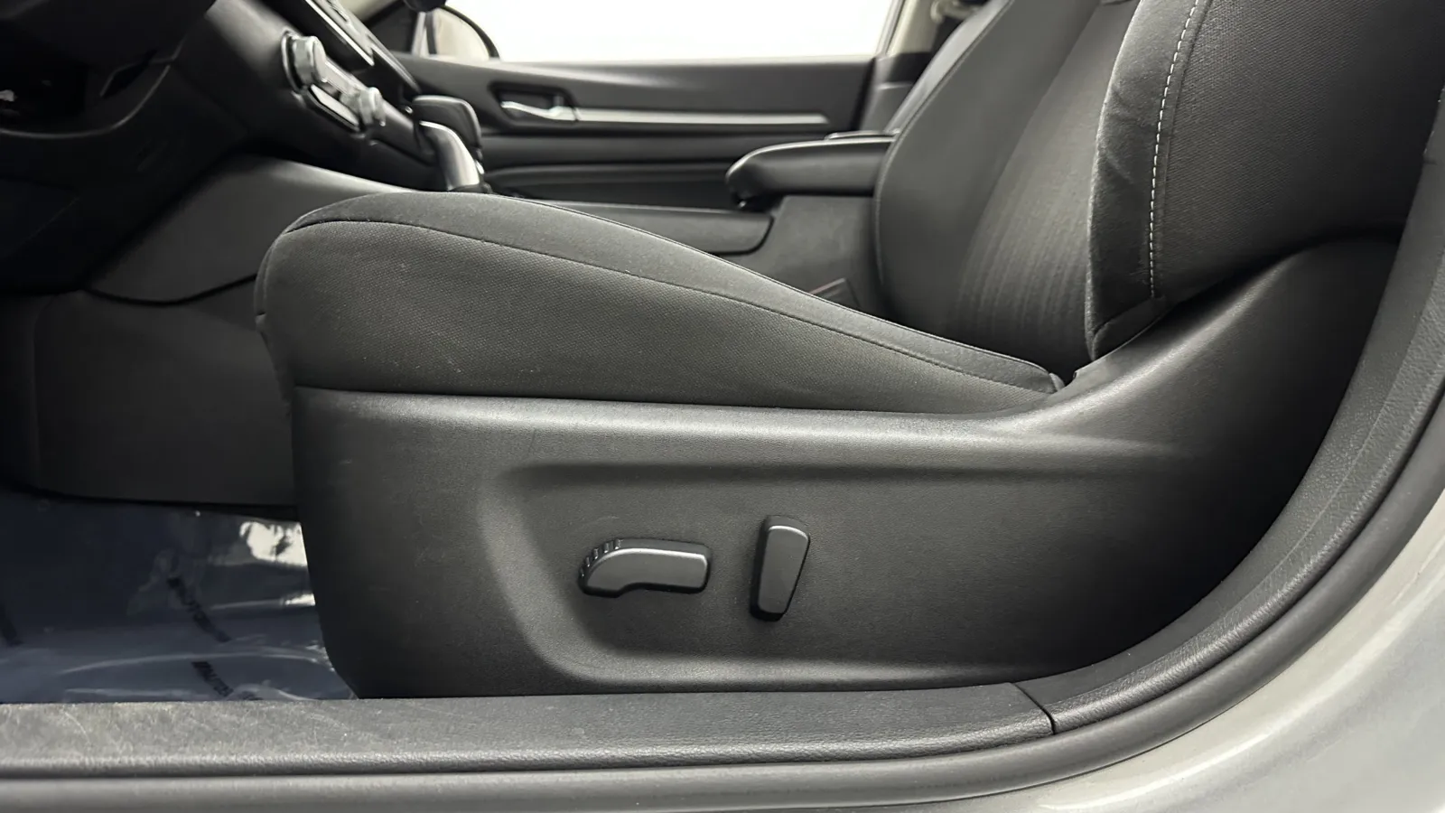 Nissan Altima photo 15