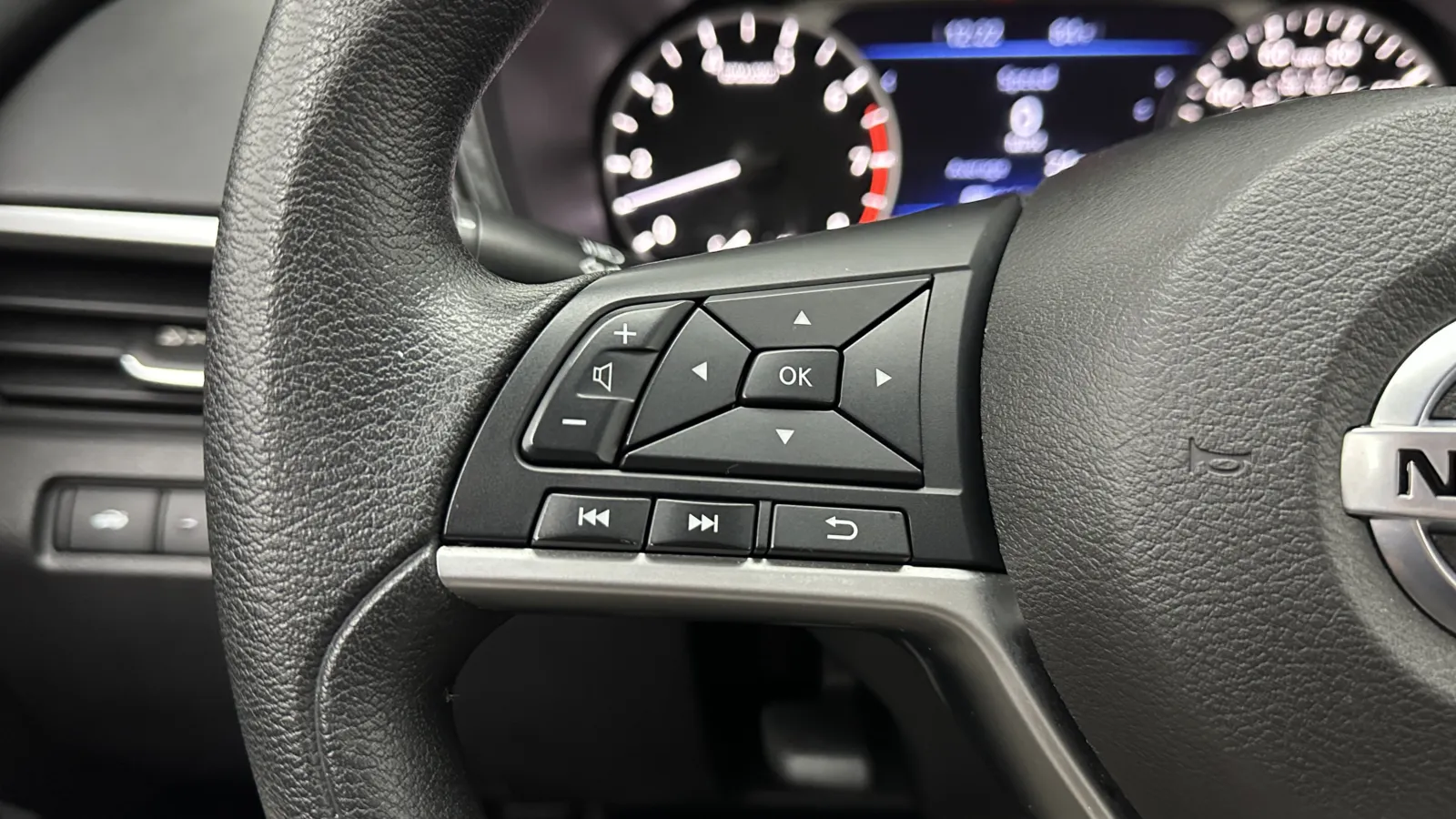 Nissan Altima photo 23