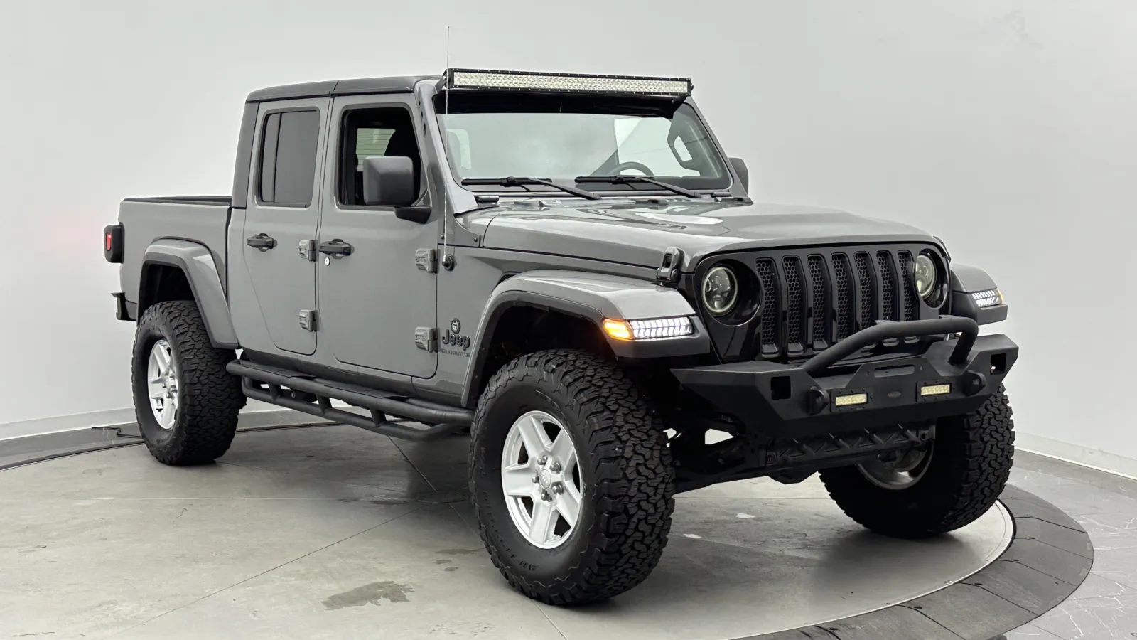 Jeep Gladiator photo 3