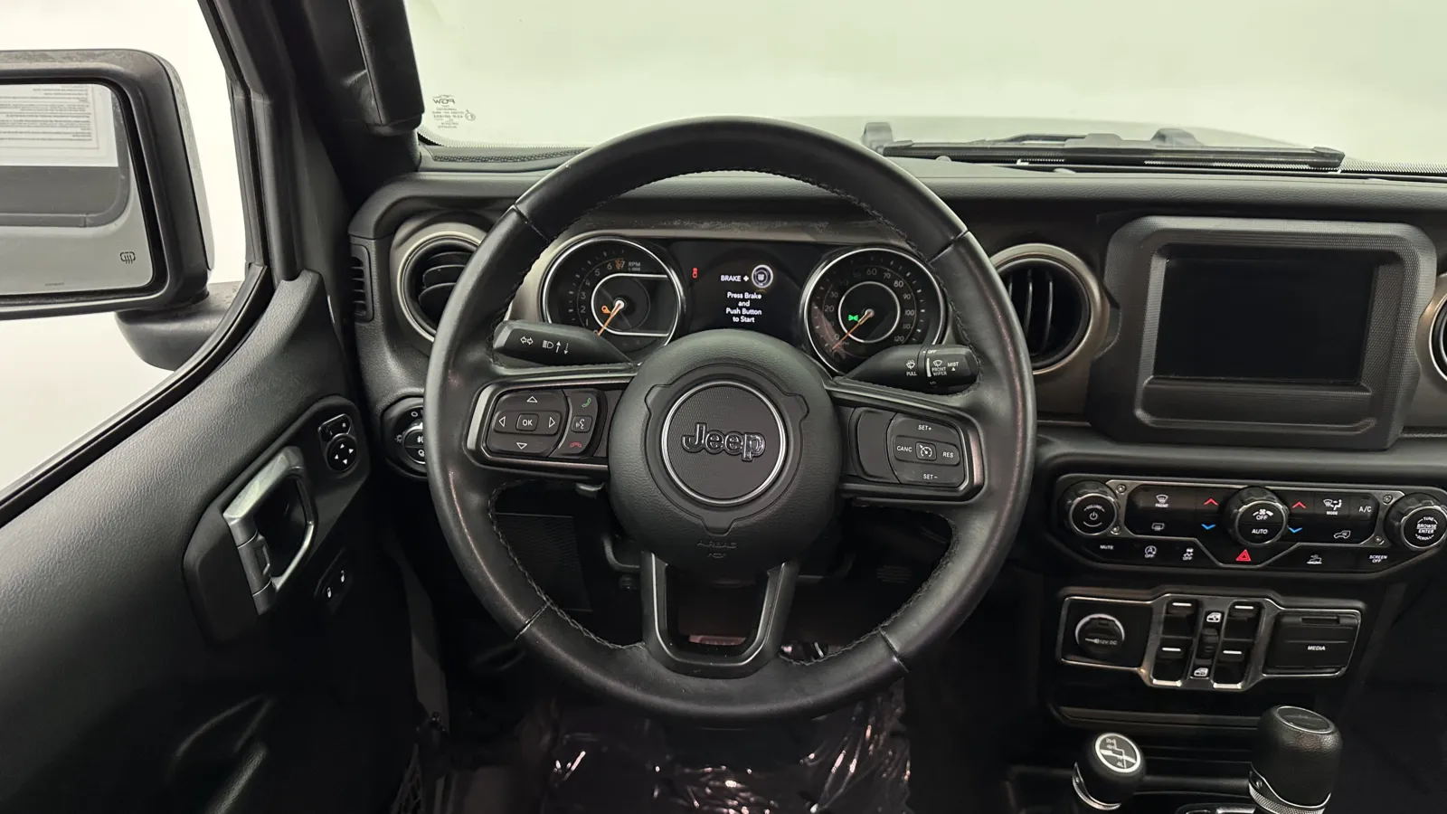 Jeep Gladiator photo 24