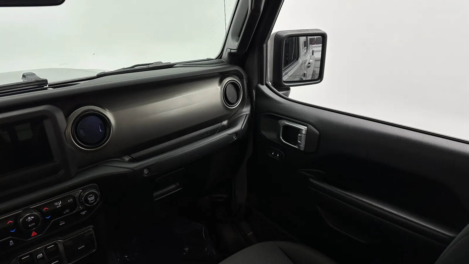 Jeep Gladiator photo 27