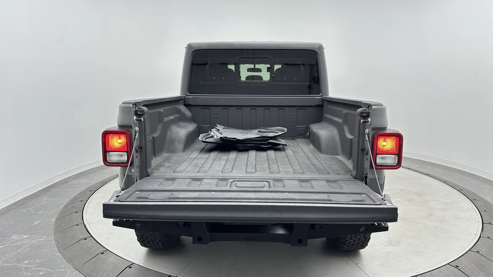Jeep Gladiator photo 28