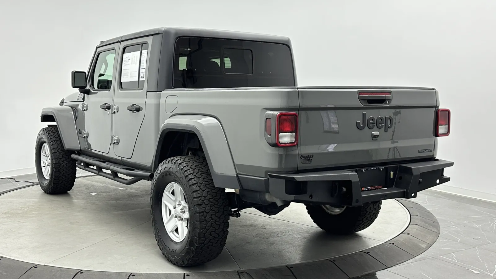 Jeep Gladiator photo 4
