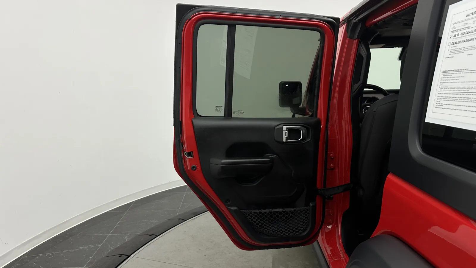 Jeep Wrangler photo 22