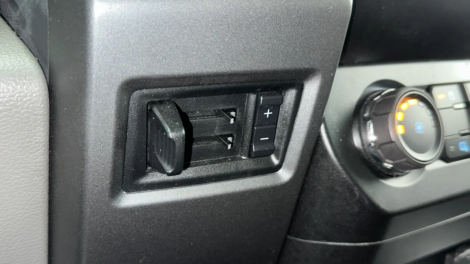 Ford F-250 photo 16