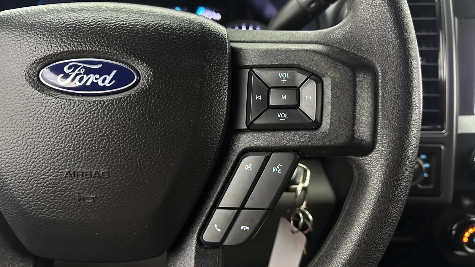 Ford F-250 photo 23