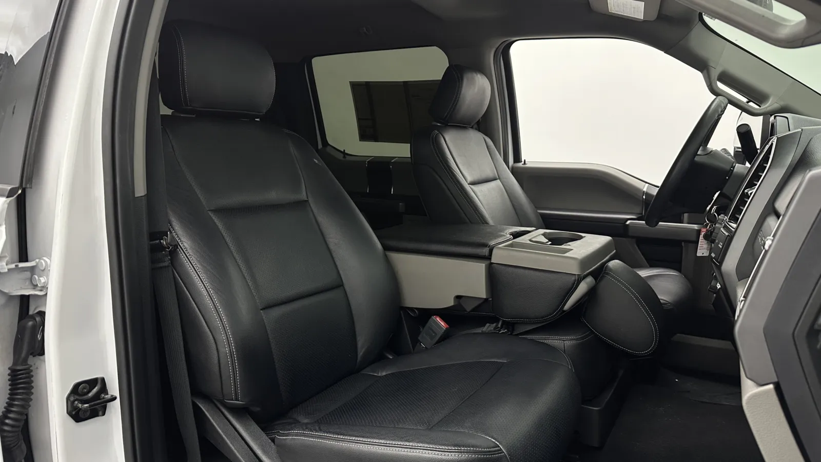 Ford F-250 photo 35