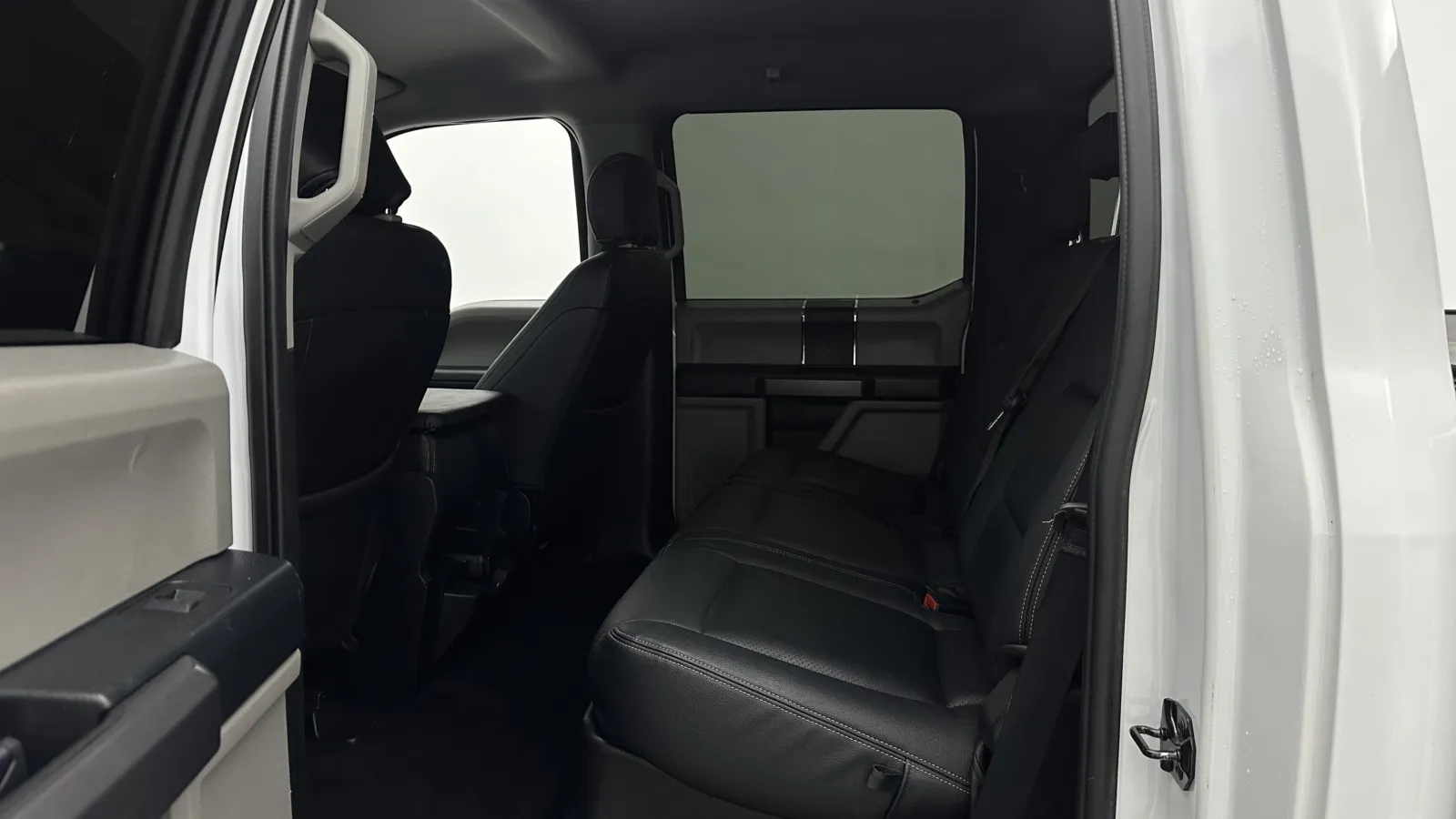 Ford F-250 photo 24