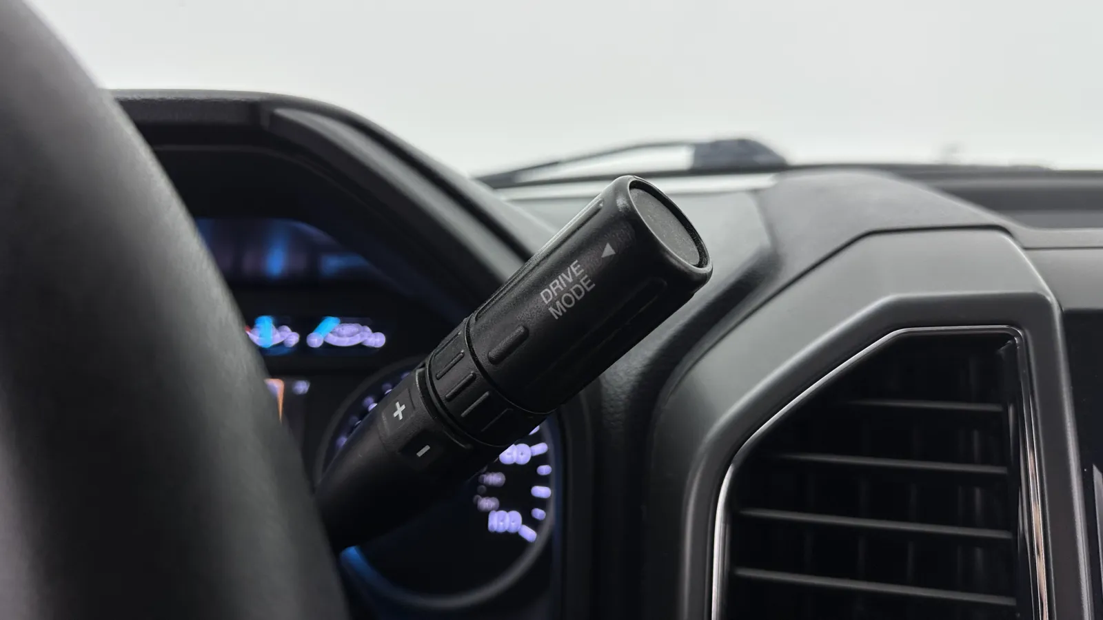 Ford F-250 photo 19