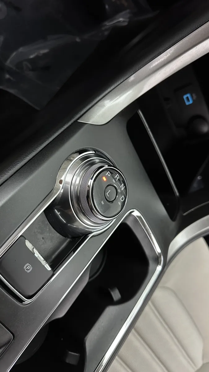 Ford Fusion photo 13